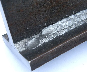 Weld sequence in 3 pass fillet weld