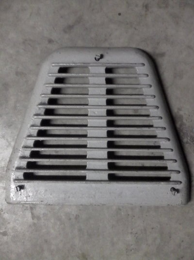 8 Side grille is cast aluminium.jpg