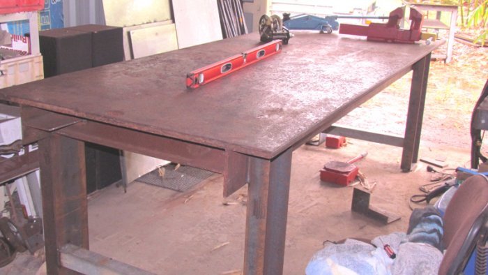 12 table inside garage IMG_0253.jpg