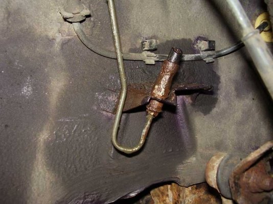 Bmw corroded brake pipes #5