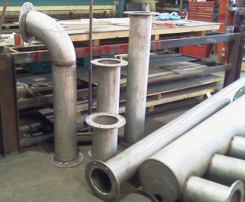 Stainless steel ductwork for an incinerator