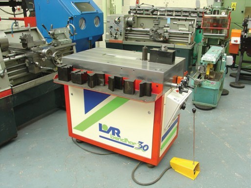 14027227791308838295loarbendhor30tonbender.jpg