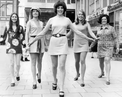 1960s-typical-mini-skirt-length.jpeg.webp