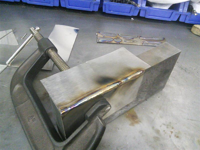 1mmstainlesspractice02.jpg