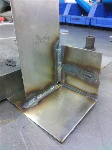 1mmstainlesspractice05.jpg