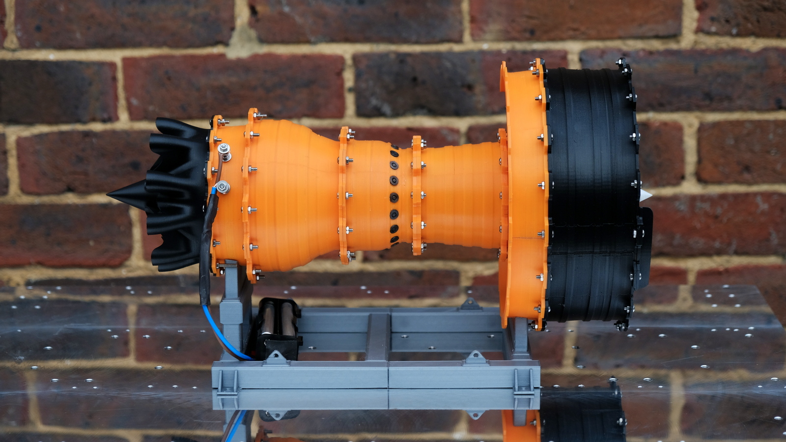 3D printed gas turbine jet engine  (2).JPG