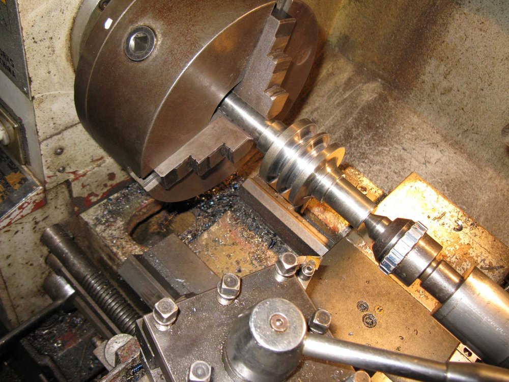 5. Welded the pulley to shaft and rough shaping it up IMG_0565.jpg