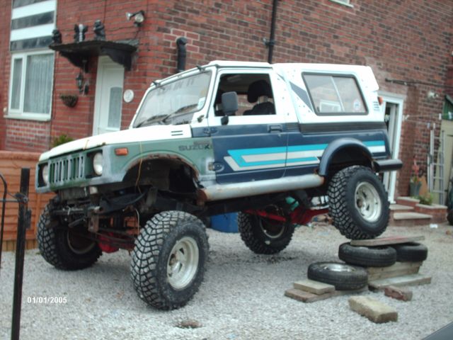 6129_bits_014_2.jpg