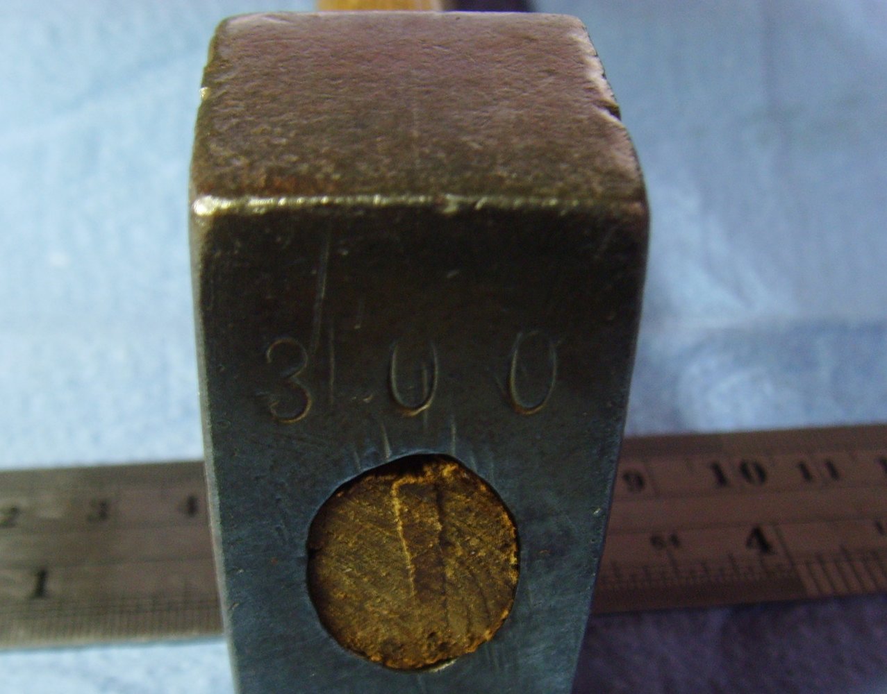 alter_kleiner_Hammer_300_02.jpg