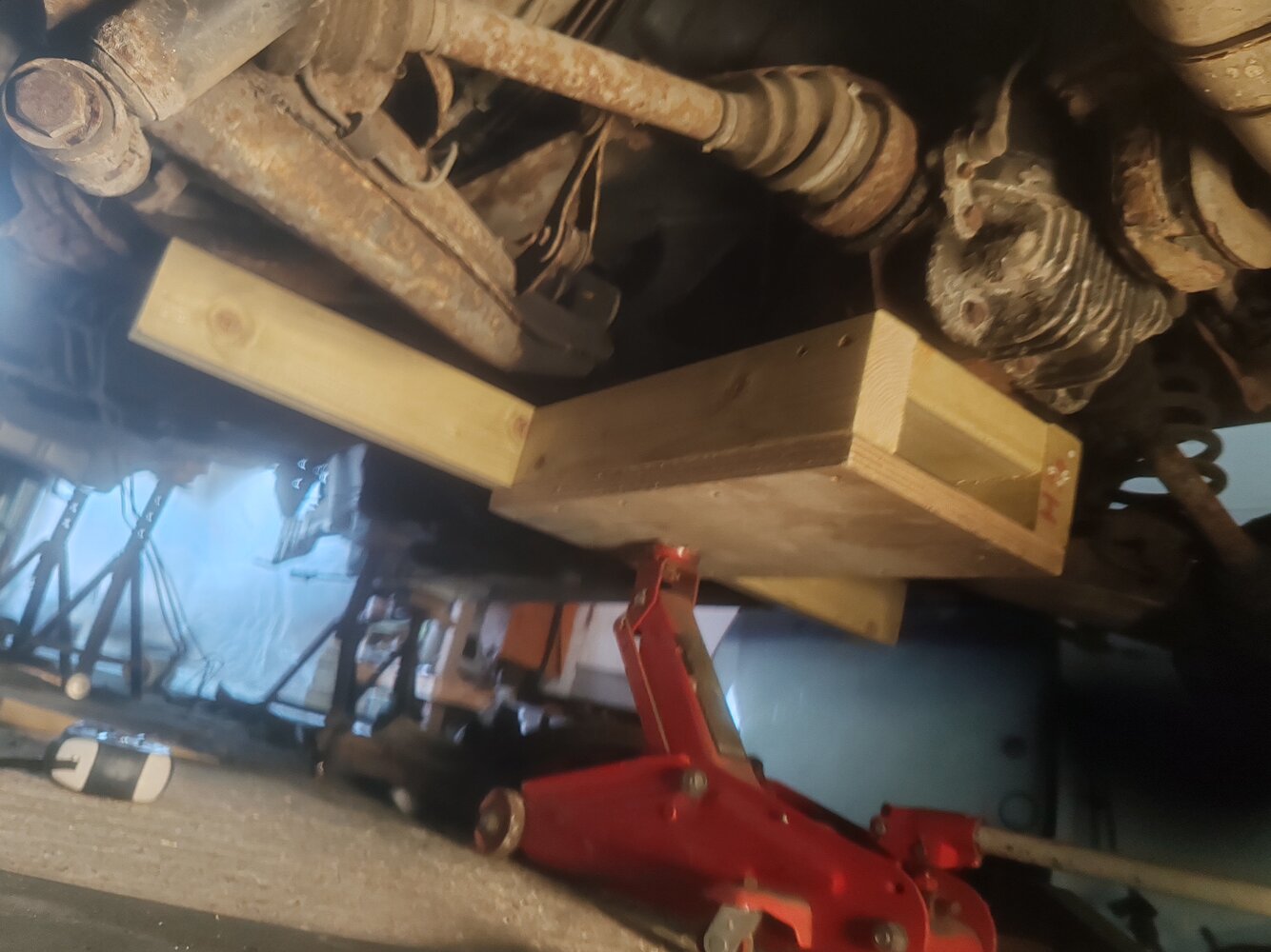 Axle jig 2.jpg