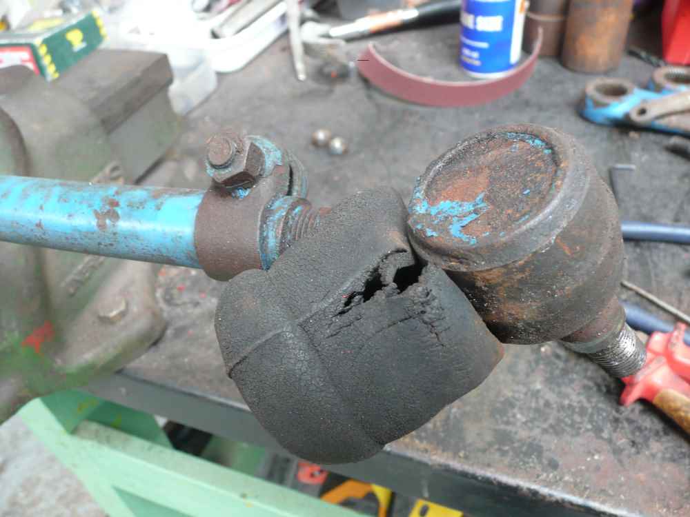 ball joint 1.jpg