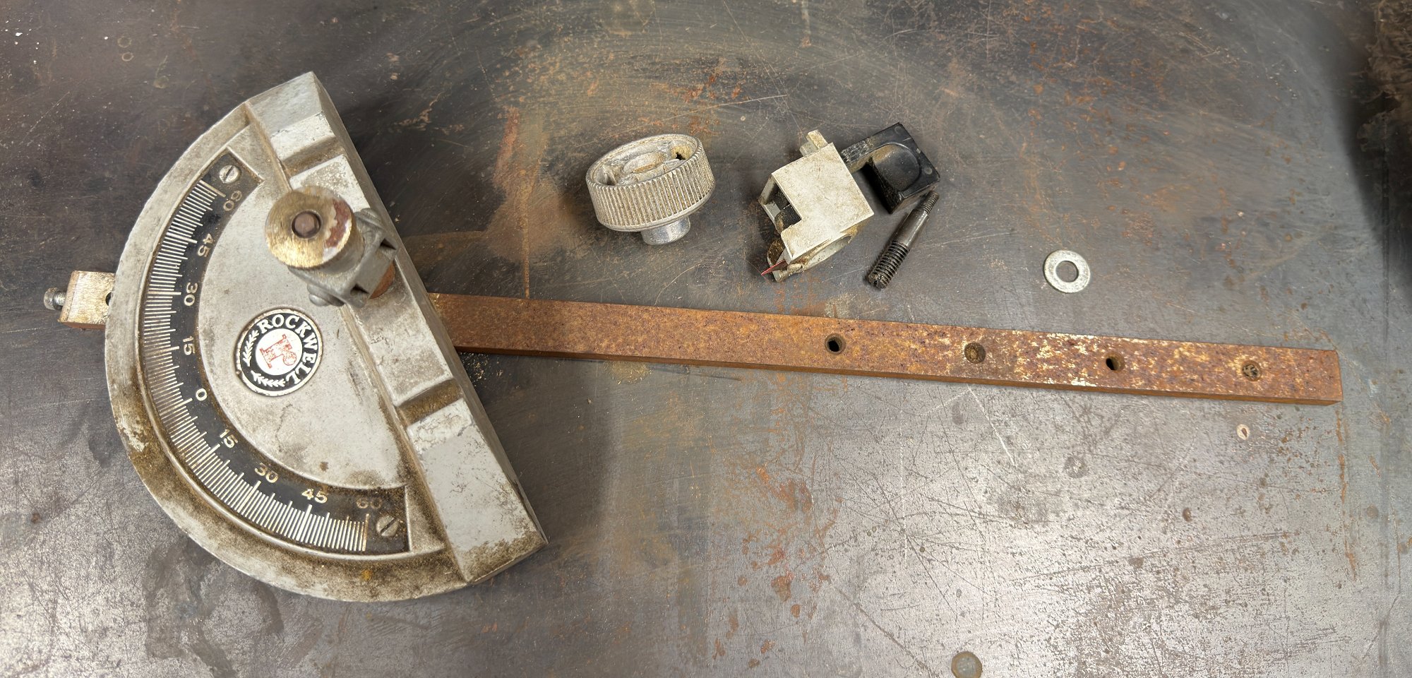 band-saw-miter-gauge-before-refurbishing-smaller-image.jpg