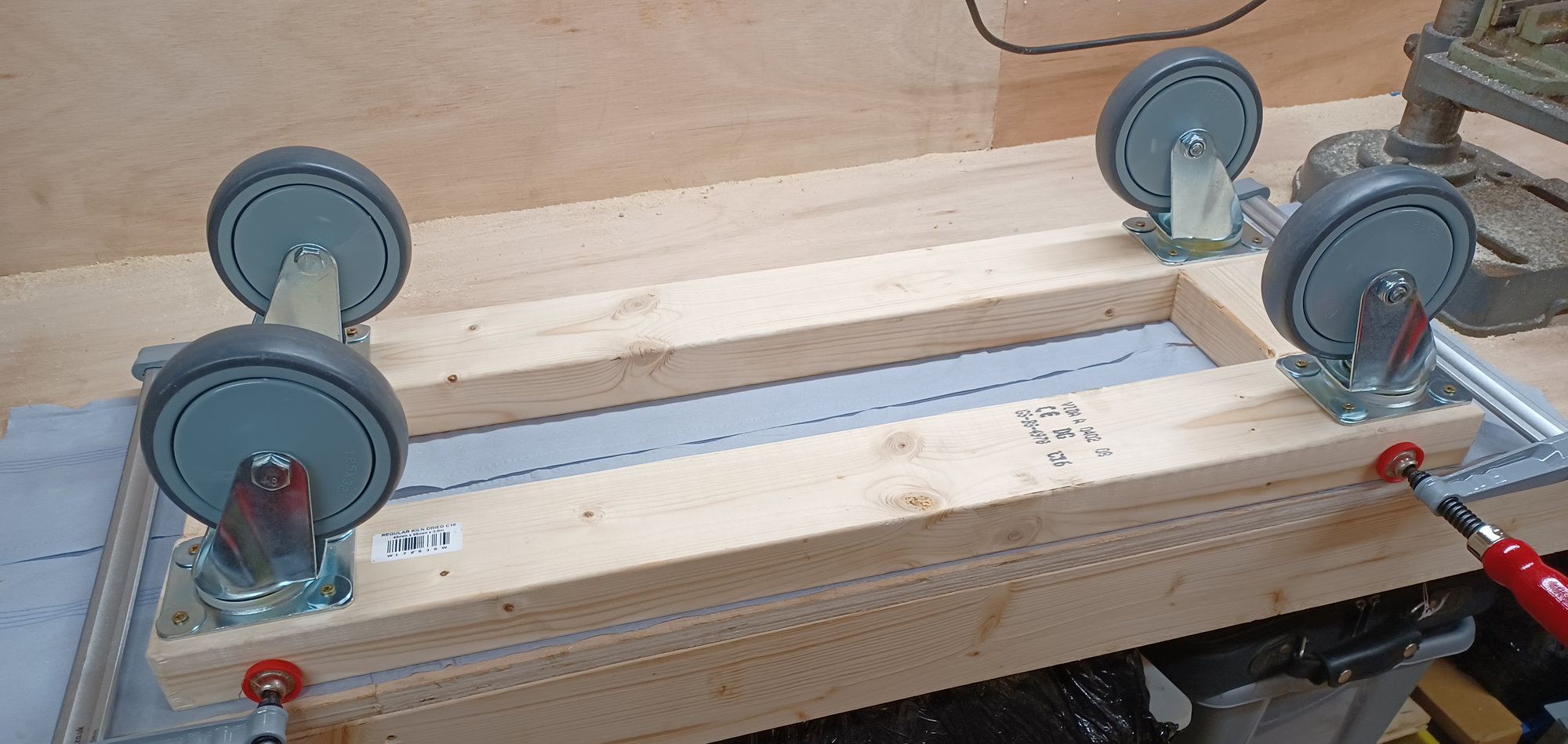 Bandsaw trolley.jpg