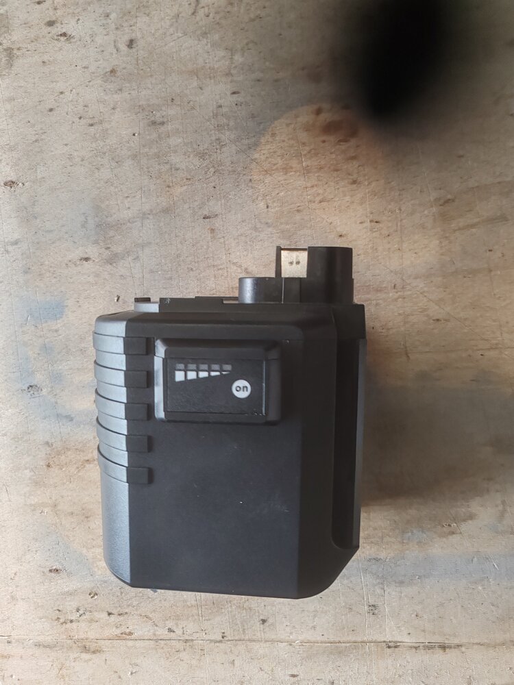 Battery new.jpg