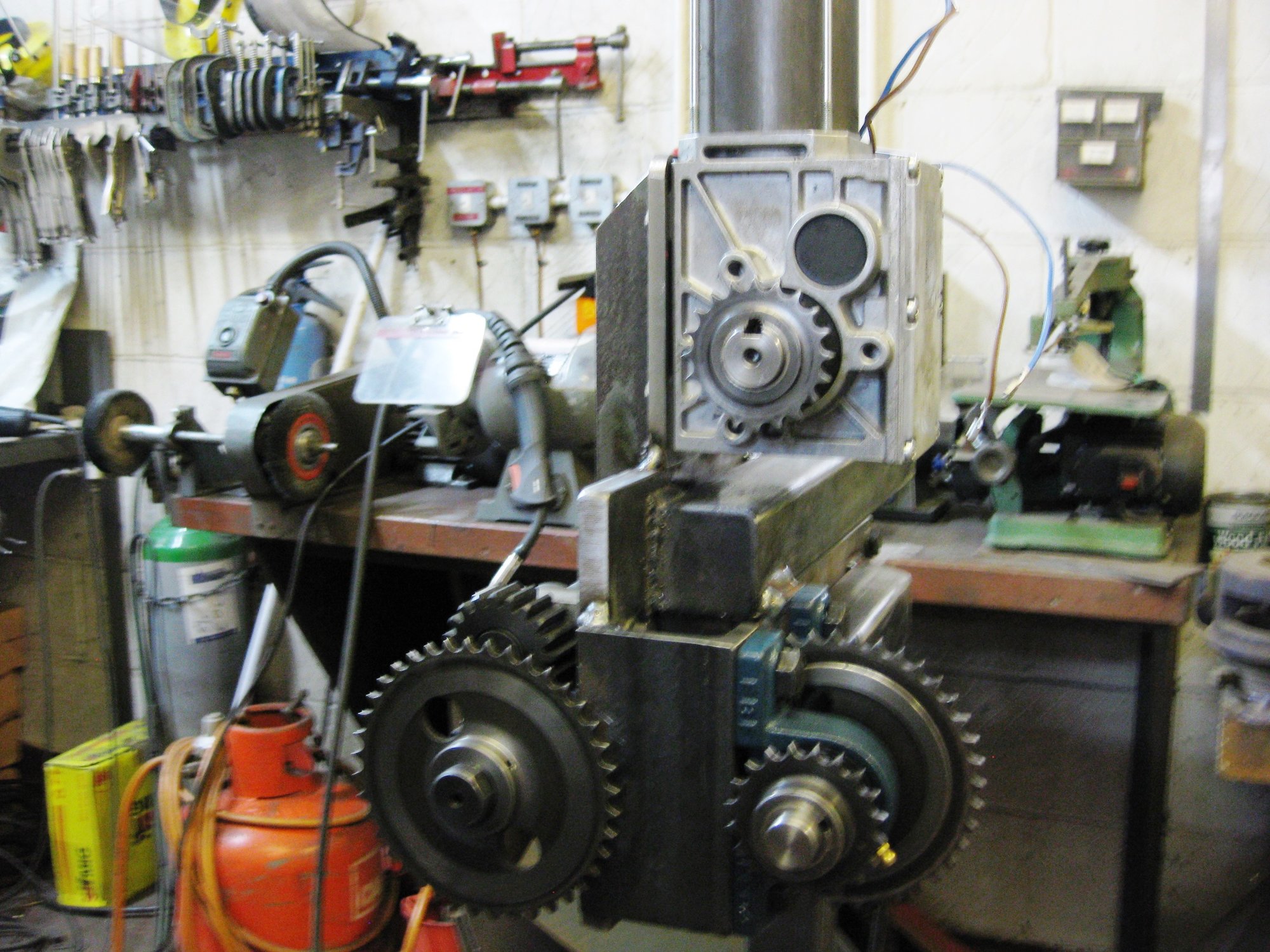 bead roller sprockets fitted1.JPG