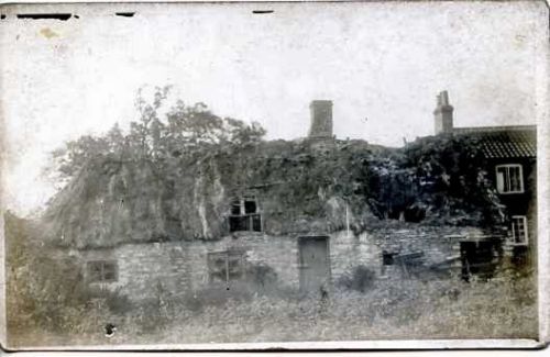 Billingsgate farm, postcard photo.jpg