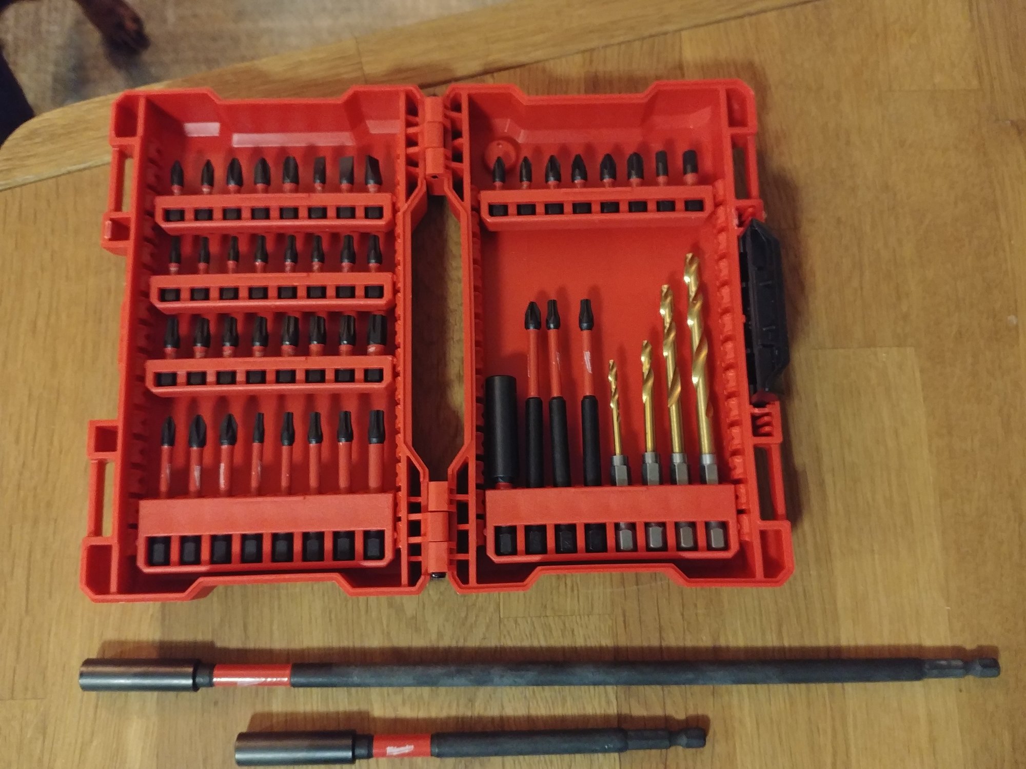 bit set.jpg