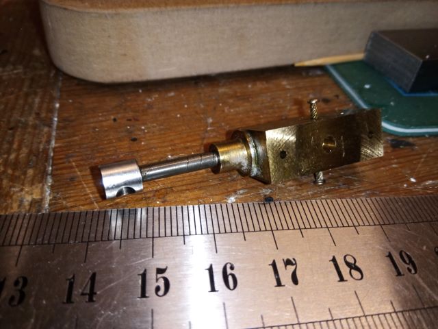 bottom cylinder cover.jpg