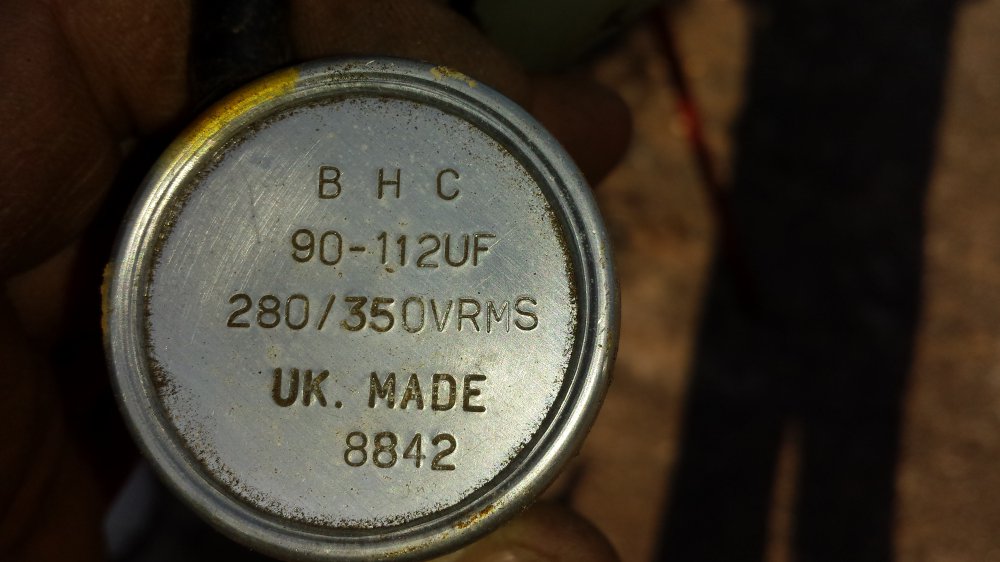 capacitor 1.jpg