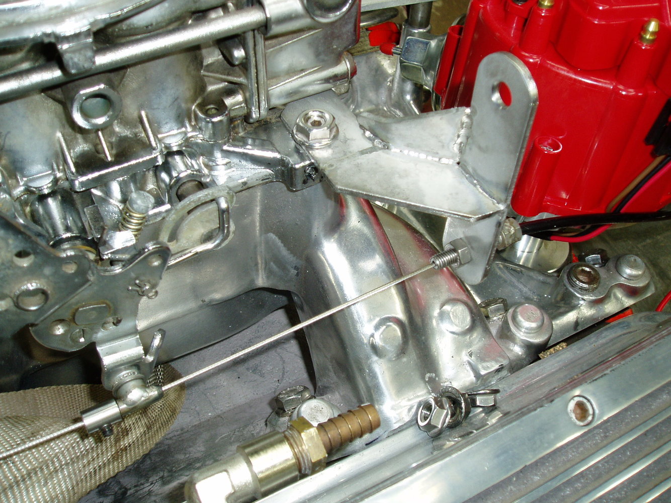 carb brkt.JPG