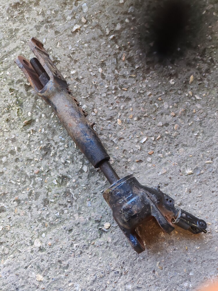 Case link 1.jpg