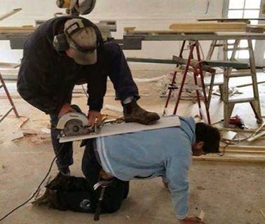 Circular saw no no's.jpg
