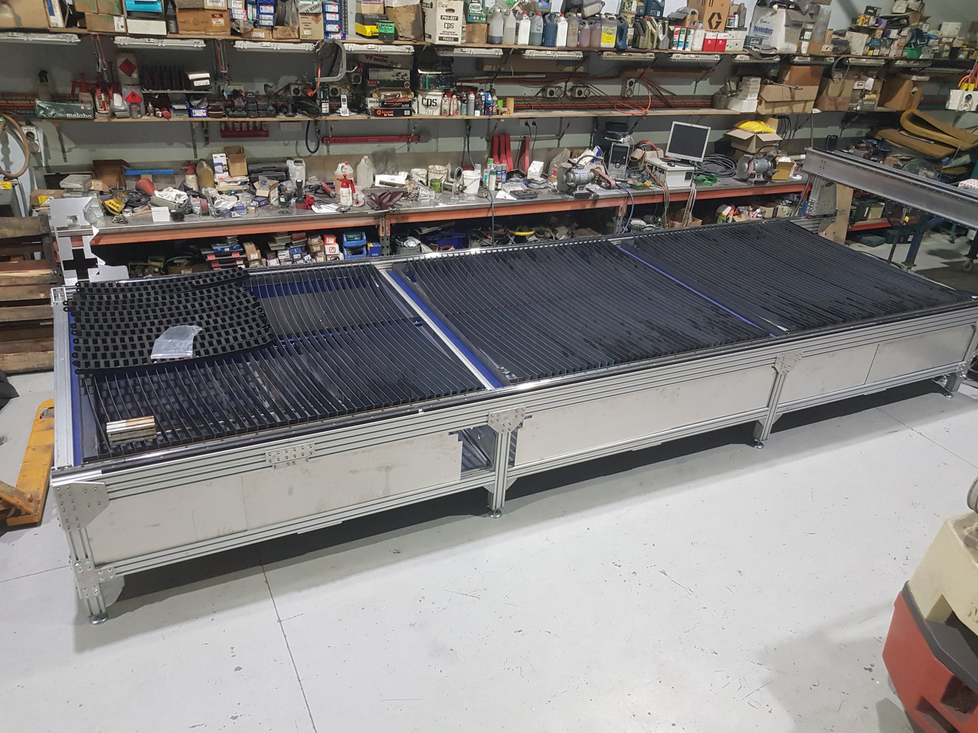 cnc build 002.jpg
