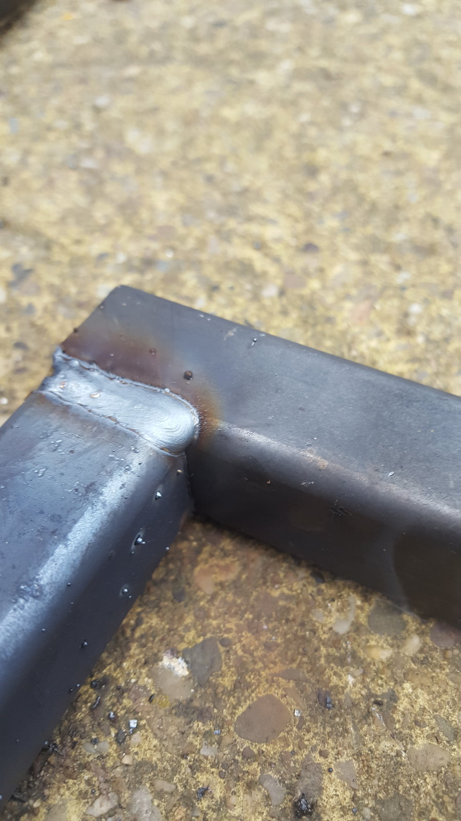 corner welded.jpg