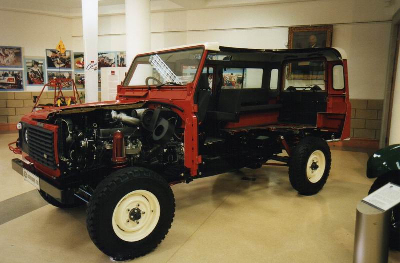 CutawayLR.jpg