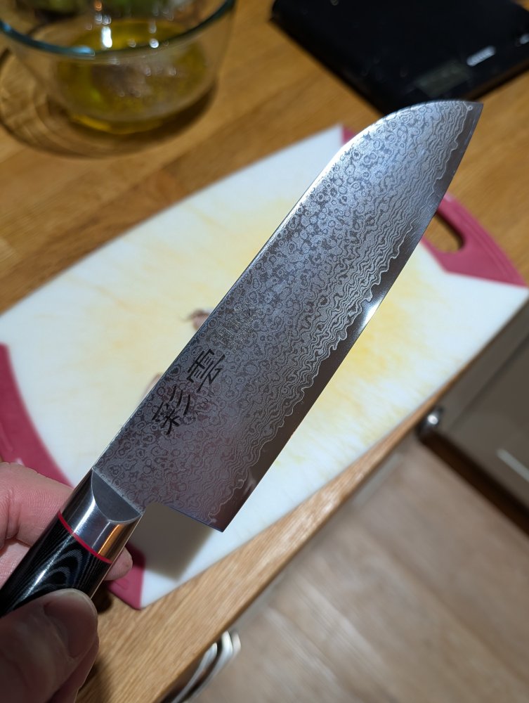 Damascus knife.jpg