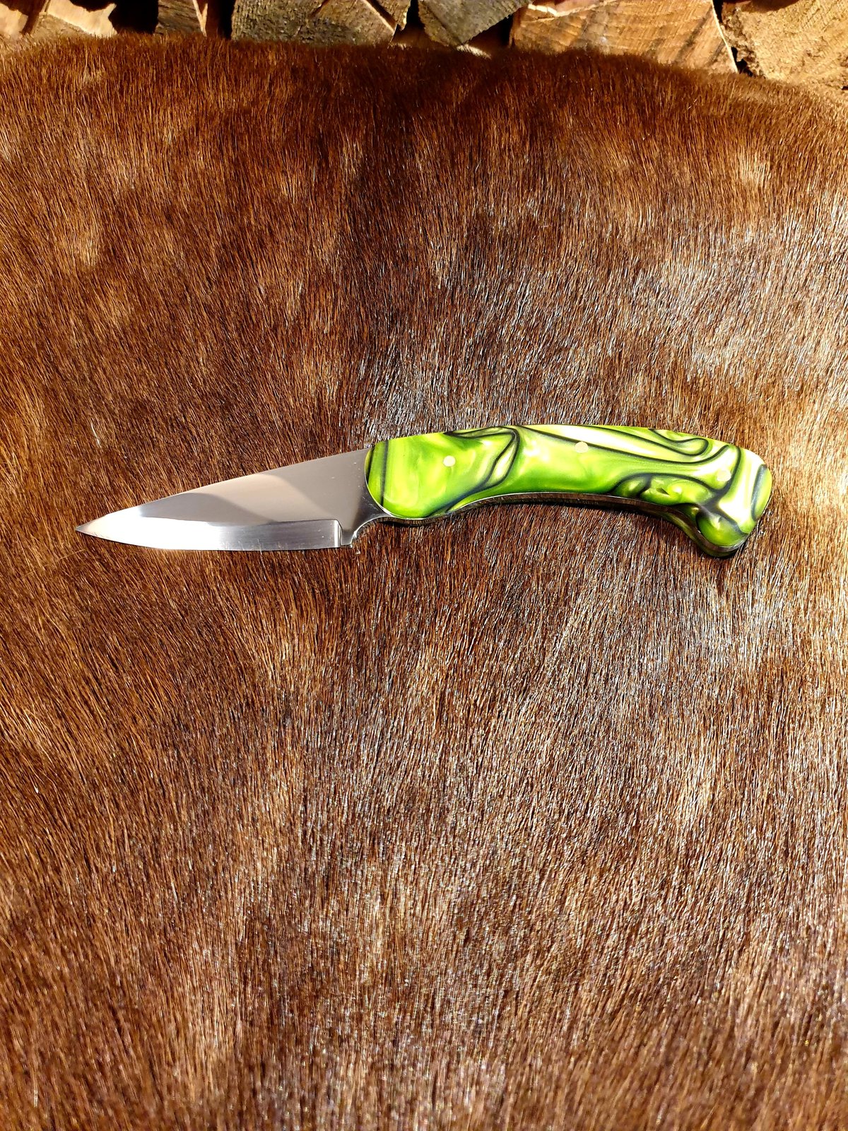 dan knife.jpg