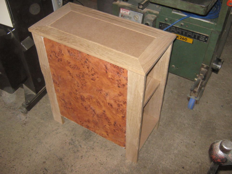 Desk_0008.JPG