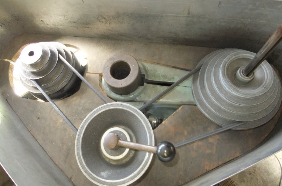 Drive pulleys.jpg