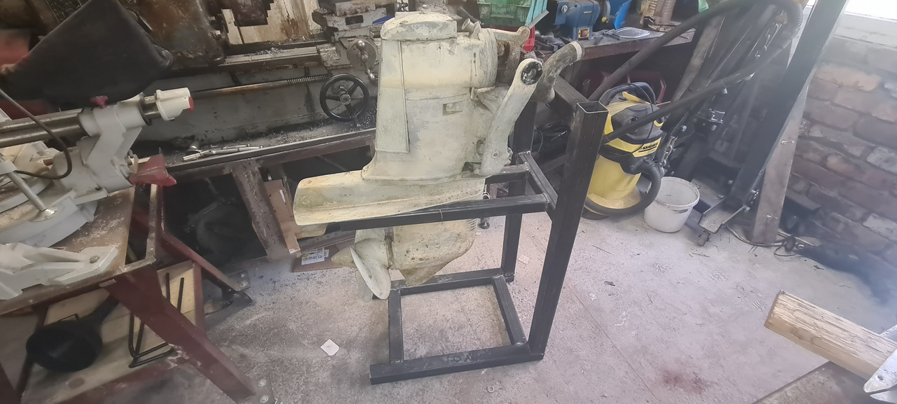 drive stand.jpg