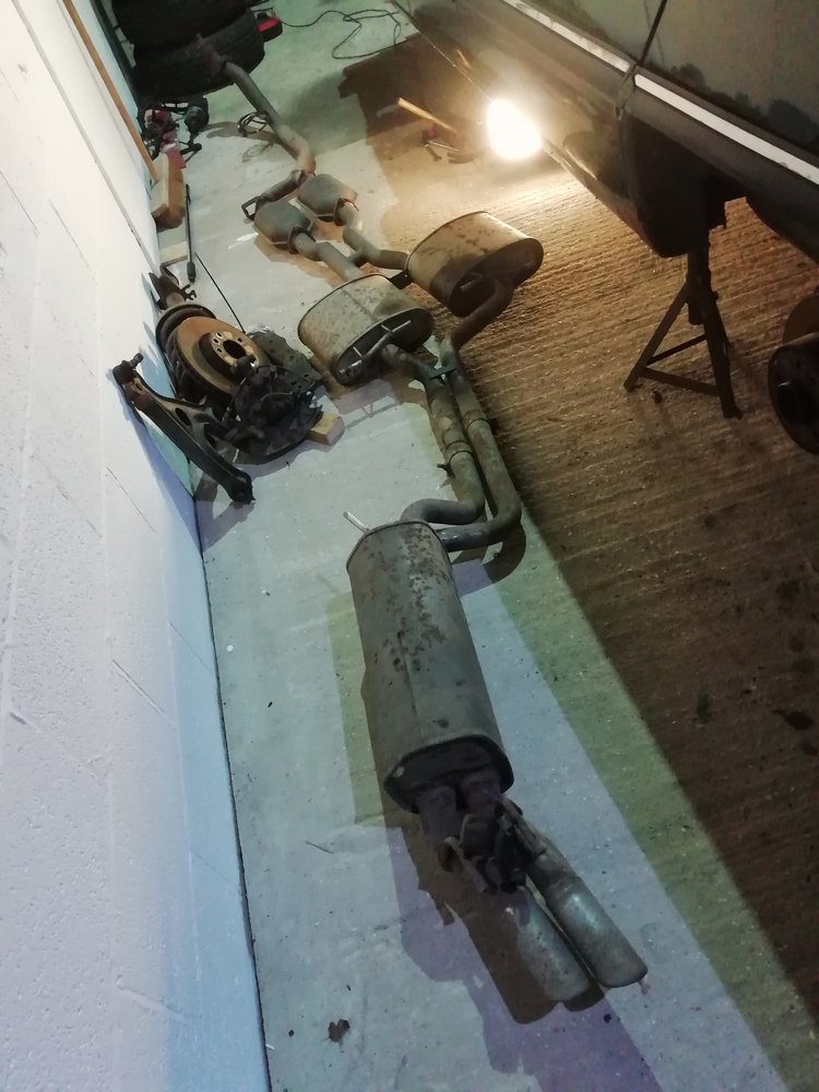 exhaust.jpg