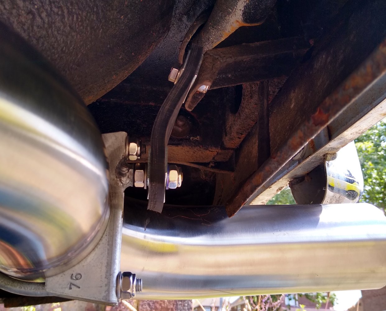 exhaust rear hanger.jpg
