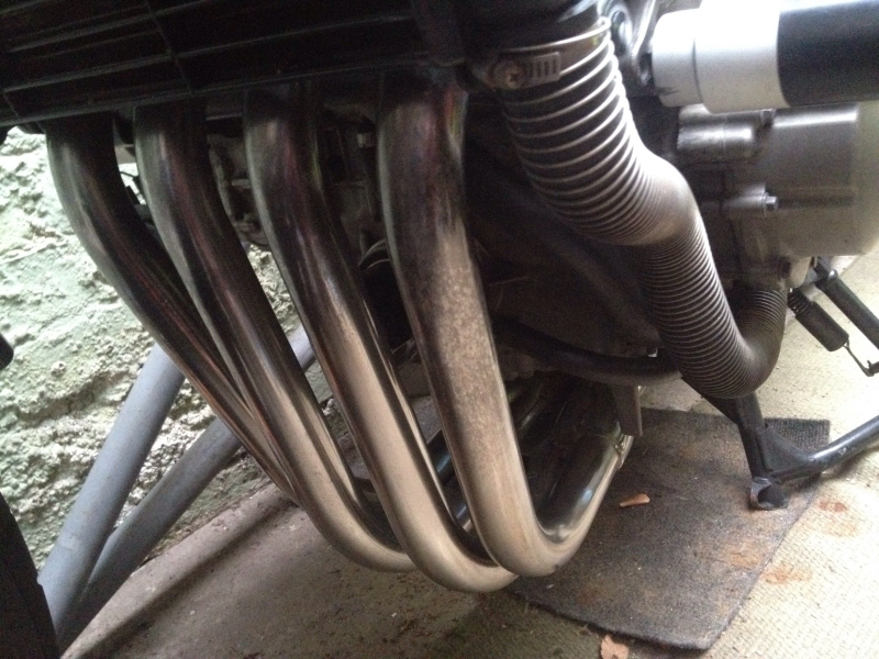 exhaust1.jpg