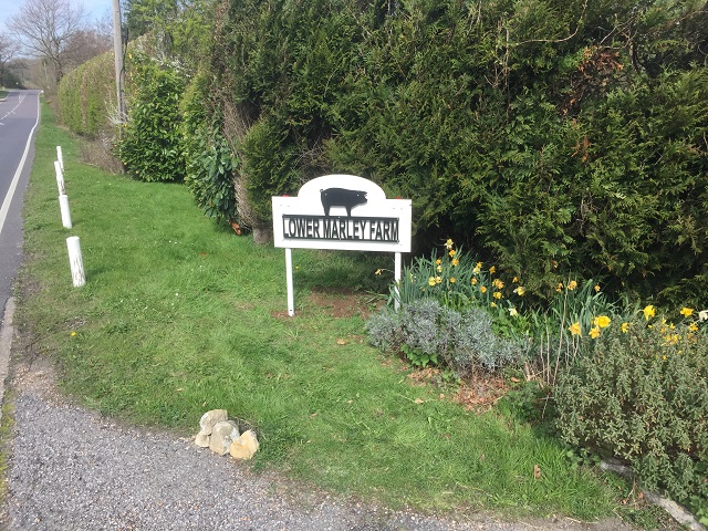 Farm-Sign-North.jpg