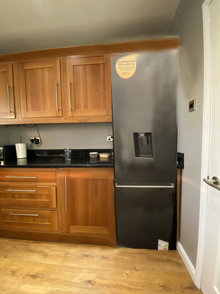 FFC19EB2-E569-44C5-8B17-13D.jpg