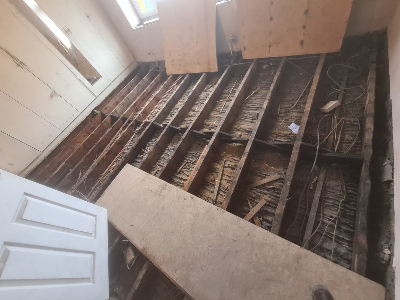 floor up.jpg