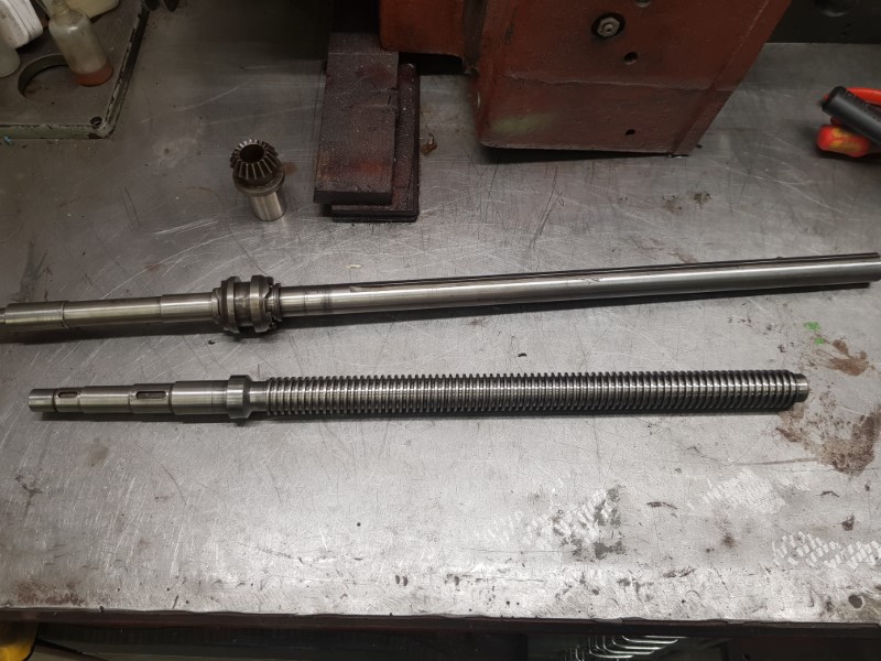 FN22 z axis screw.jpg