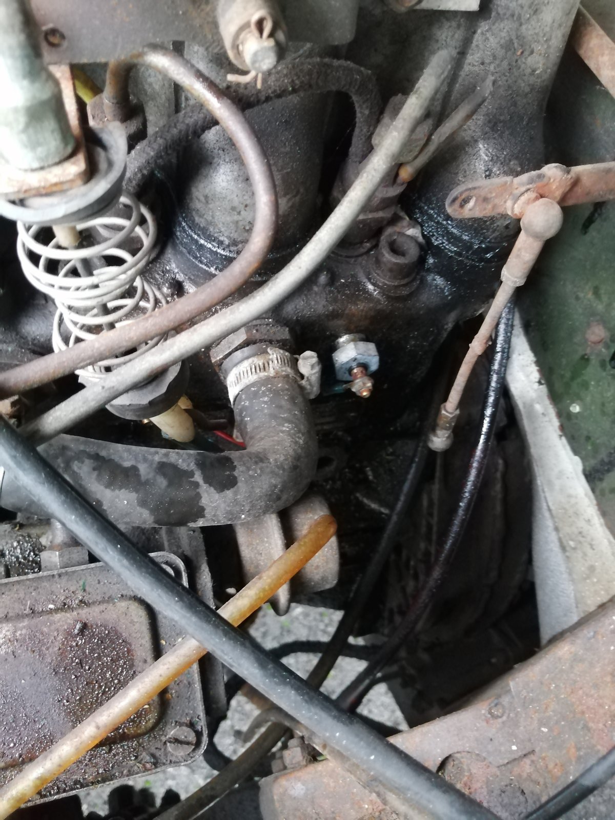 From top of water pump.jpg