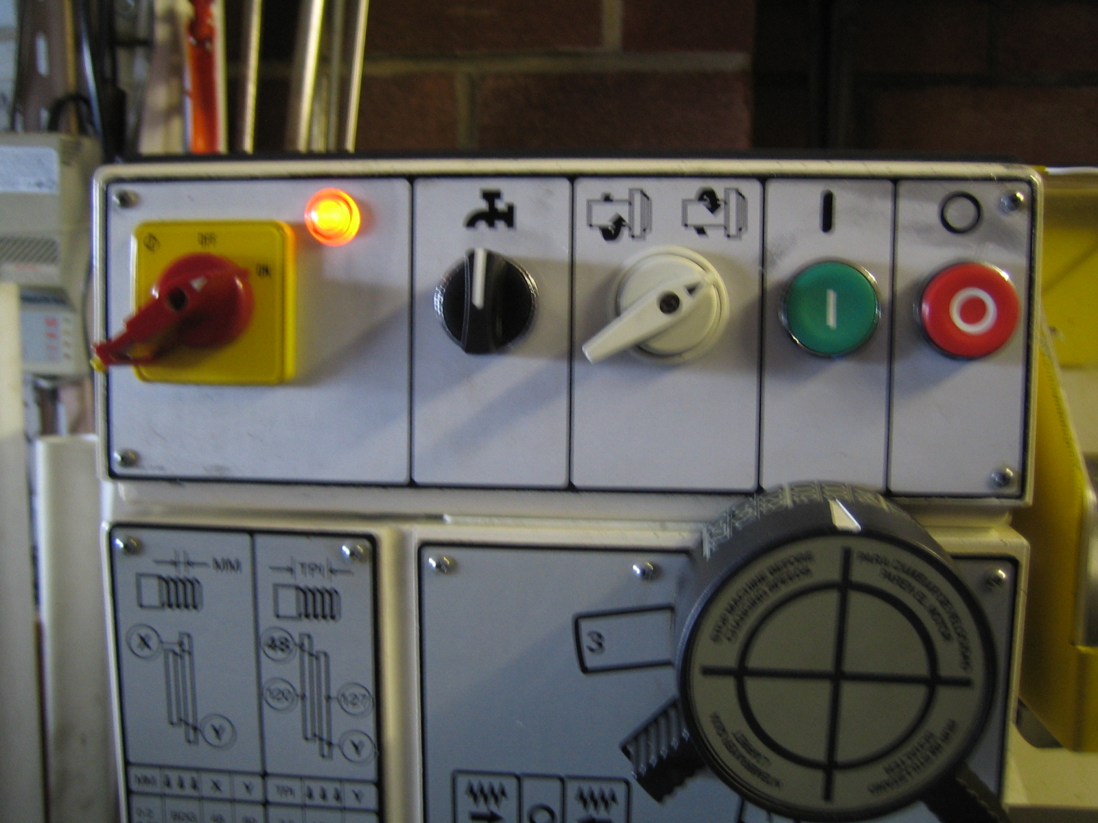 Front Panel.JPG