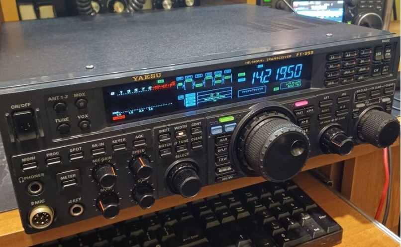FT-950 crop.JPG
