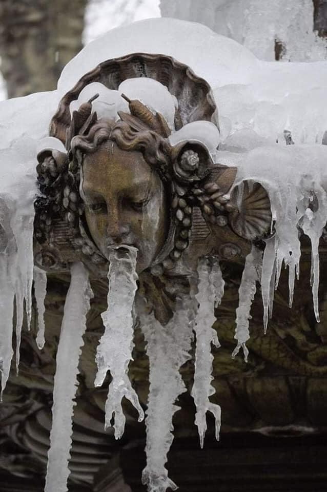 Gargoyle - 03.jpg