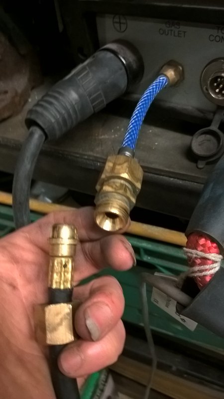 gas connector2.jpg