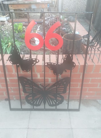 gate1.jpg