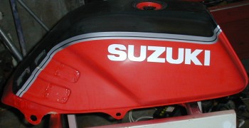 gsxtank8.jpg