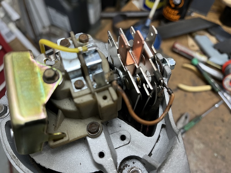 Gubbins-Reconnected.jpg