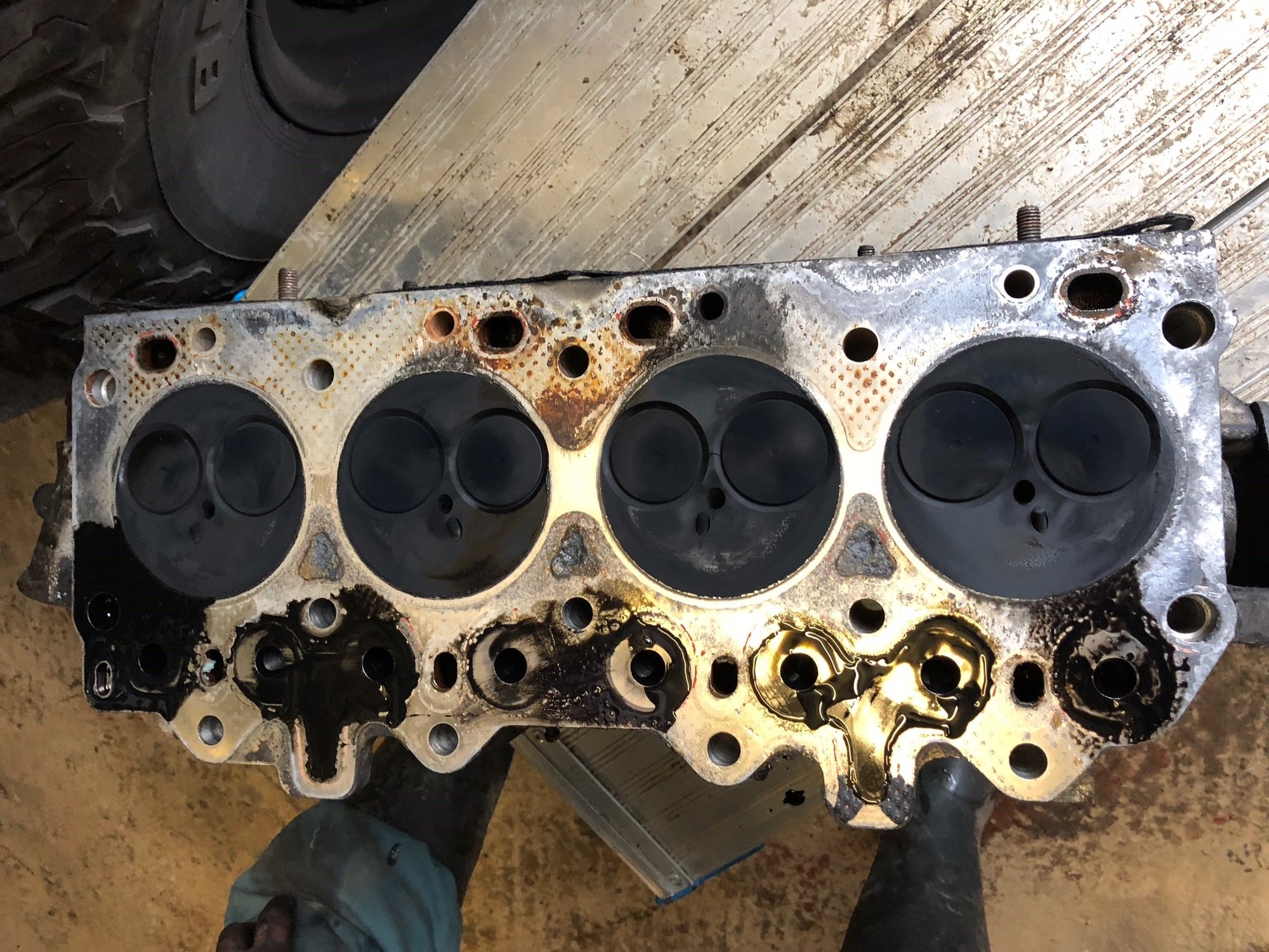 Cylinder head repair discount